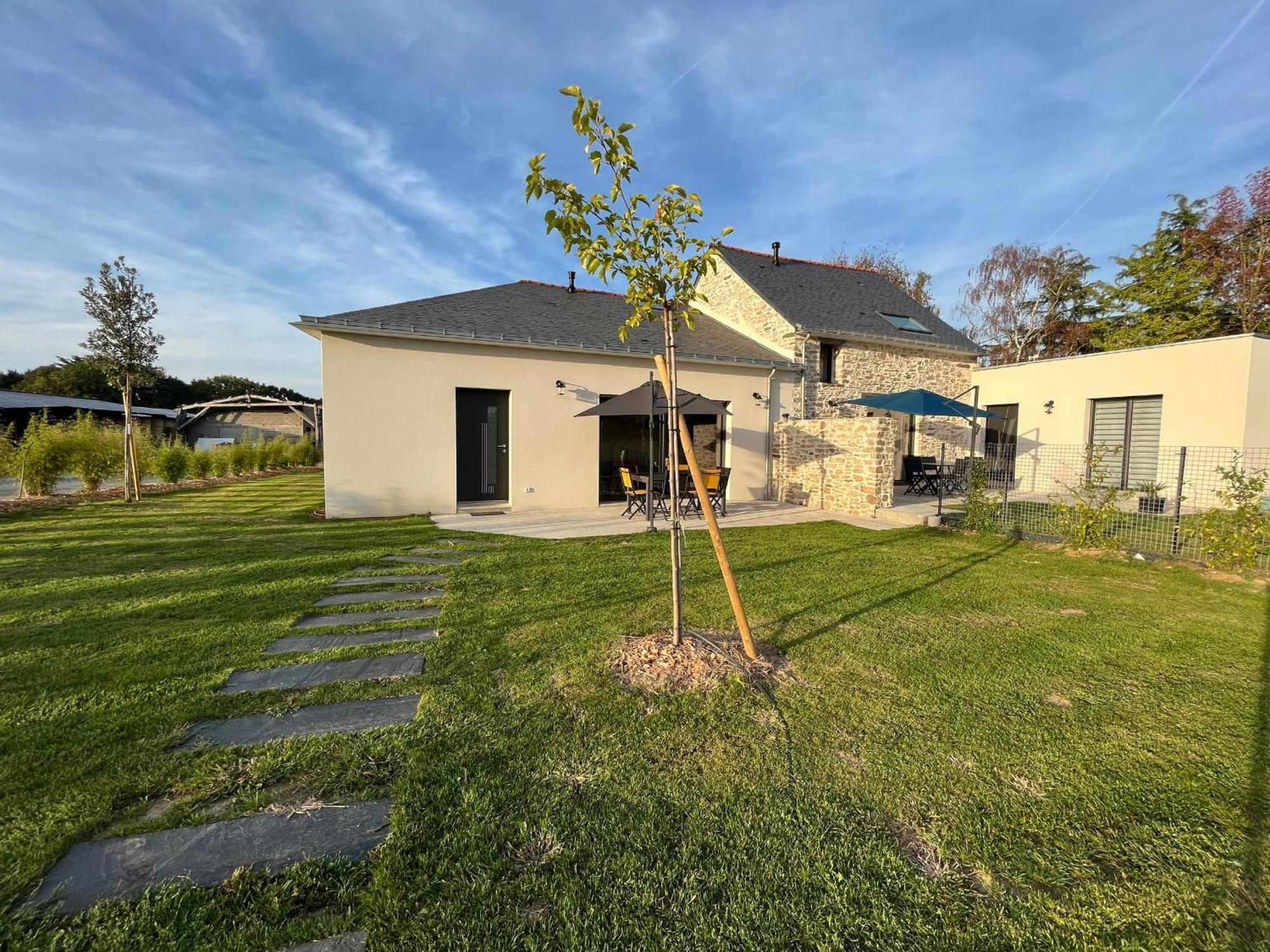 Gite Familial Renove, Proche Canal, Terrasse, Jardin, Et Verger Commun, A 20 Km De Nantes - Fr-1-306-1262 Nort-sur-Erdre  Esterno foto